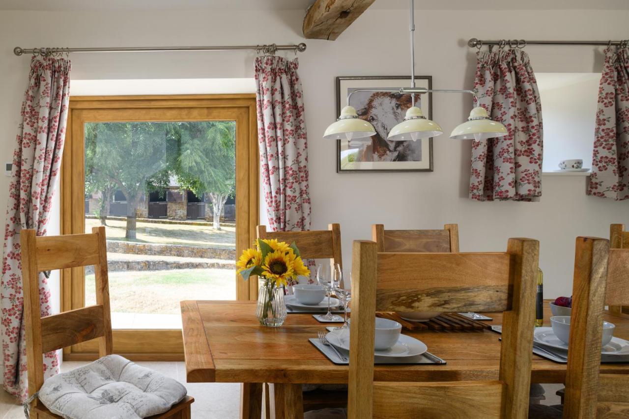 Вилла The Barn @ Laurel Farm Shotteswell Экстерьер фото